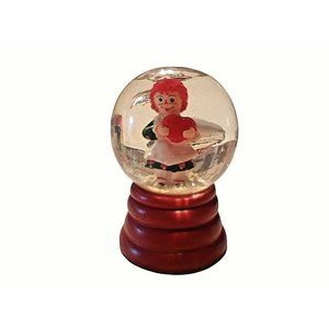S & S RAGGEDY ANN Snow Globe 2.5" Tall